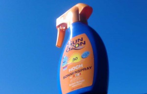 Vor allem Kinder müssen vor der Sonne geschützt werden