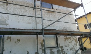 Man braucht einiges an Know-How wenn man seine Fassade streichen will